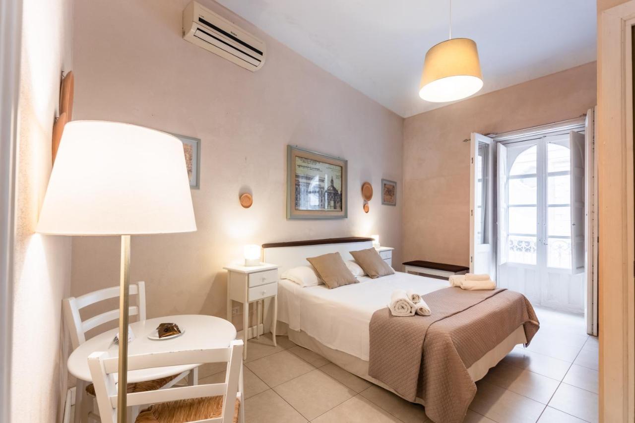 Dedalo Rooms Noto Exterior photo