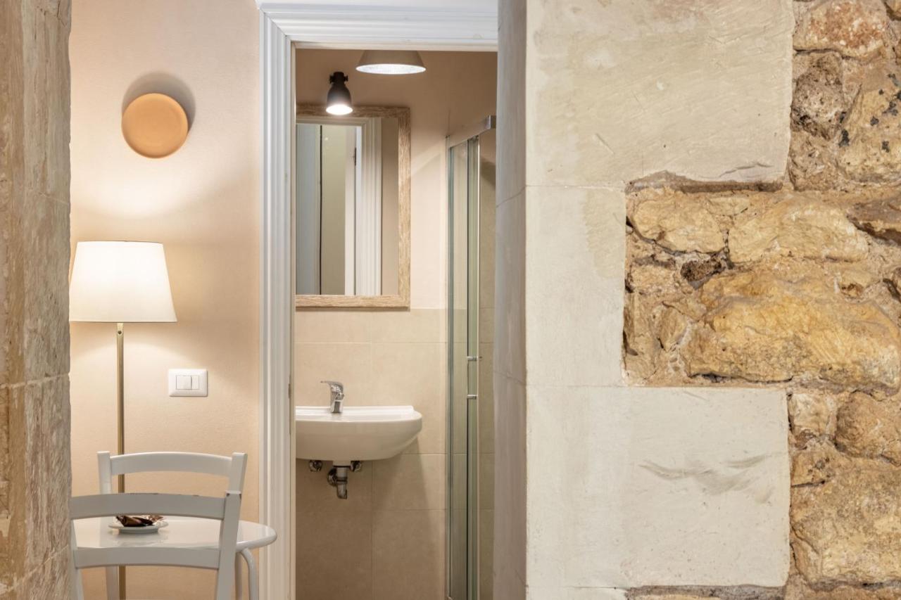 Dedalo Rooms Noto Exterior photo